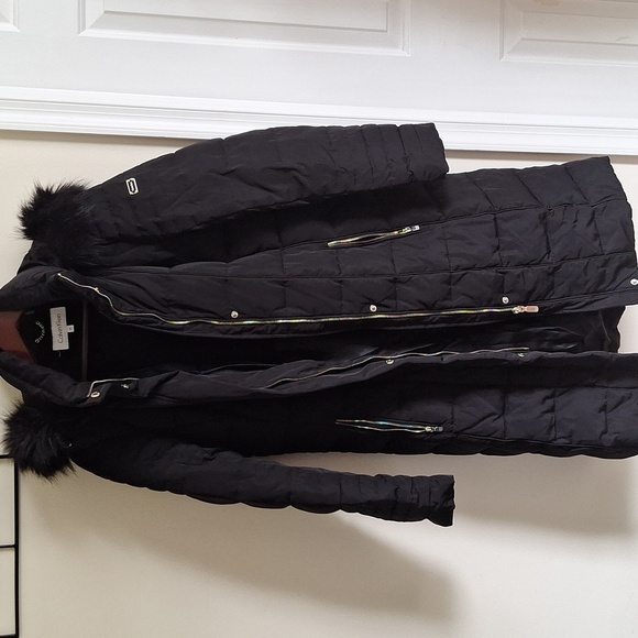 Calvin Klein Black Puffer Coat with Faux Fur Hood Size Medium - Picture 11 of 13